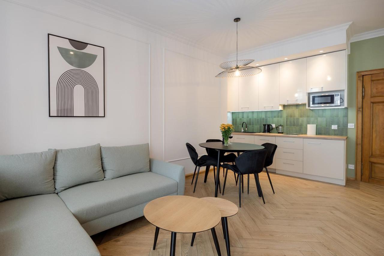Tajemniczy Ogrod Apartment Torun Exterior photo