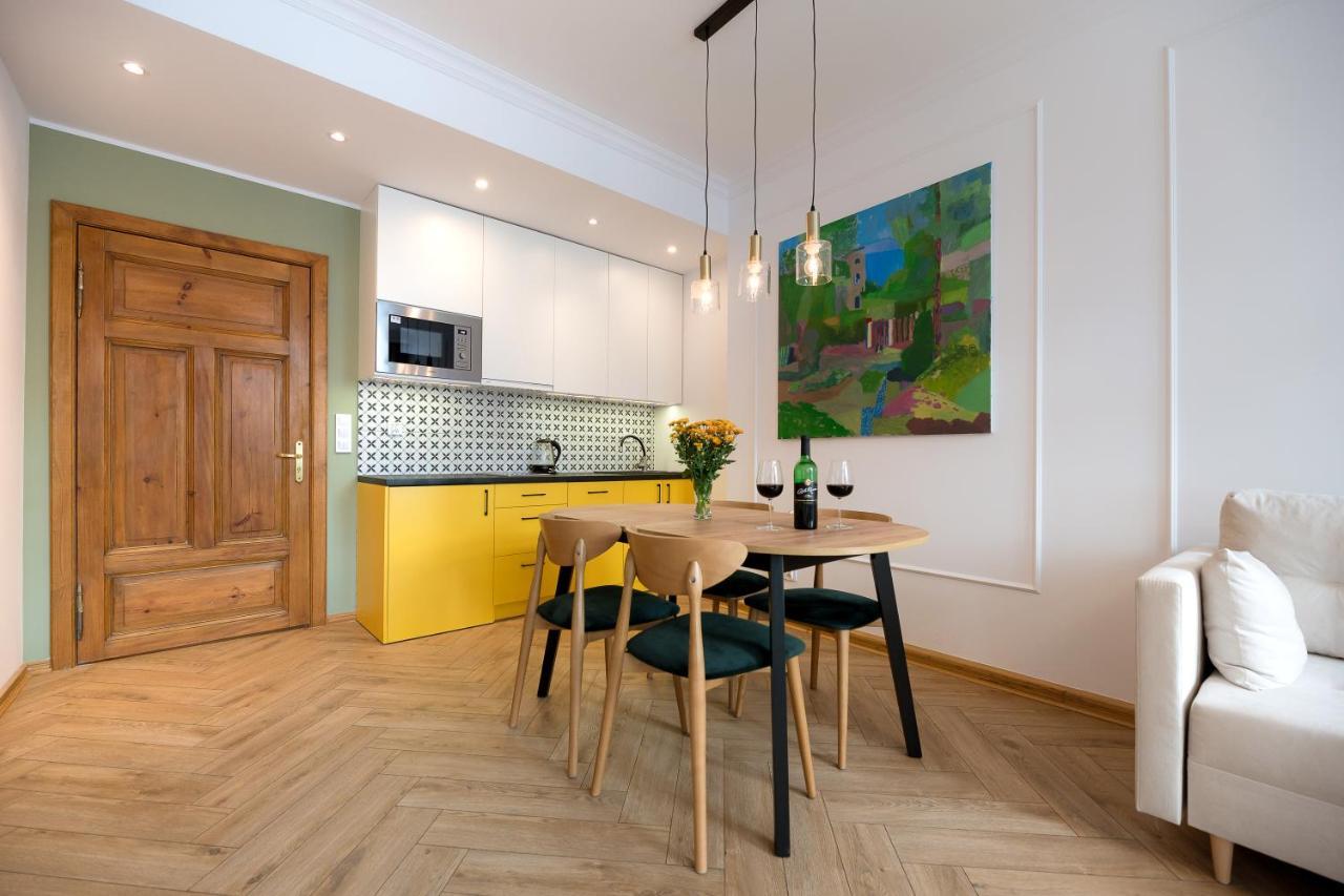 Tajemniczy Ogrod Apartment Torun Exterior photo